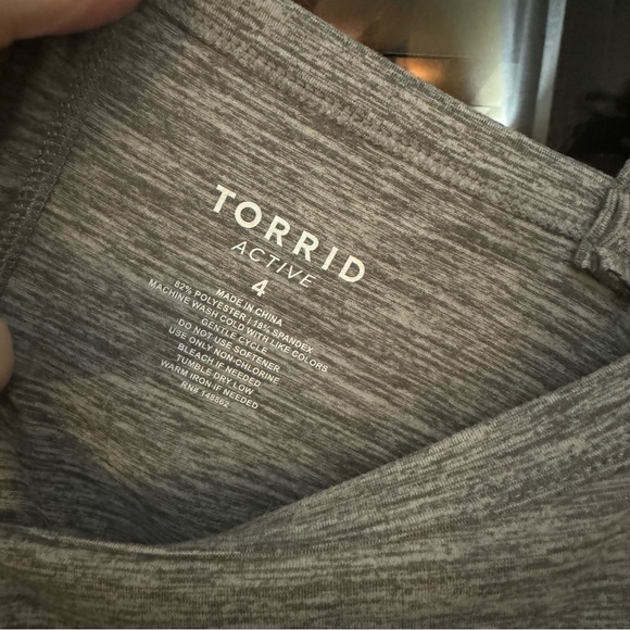 EUC Torrid Active Gray Tank 4 - Picture 2 of 3